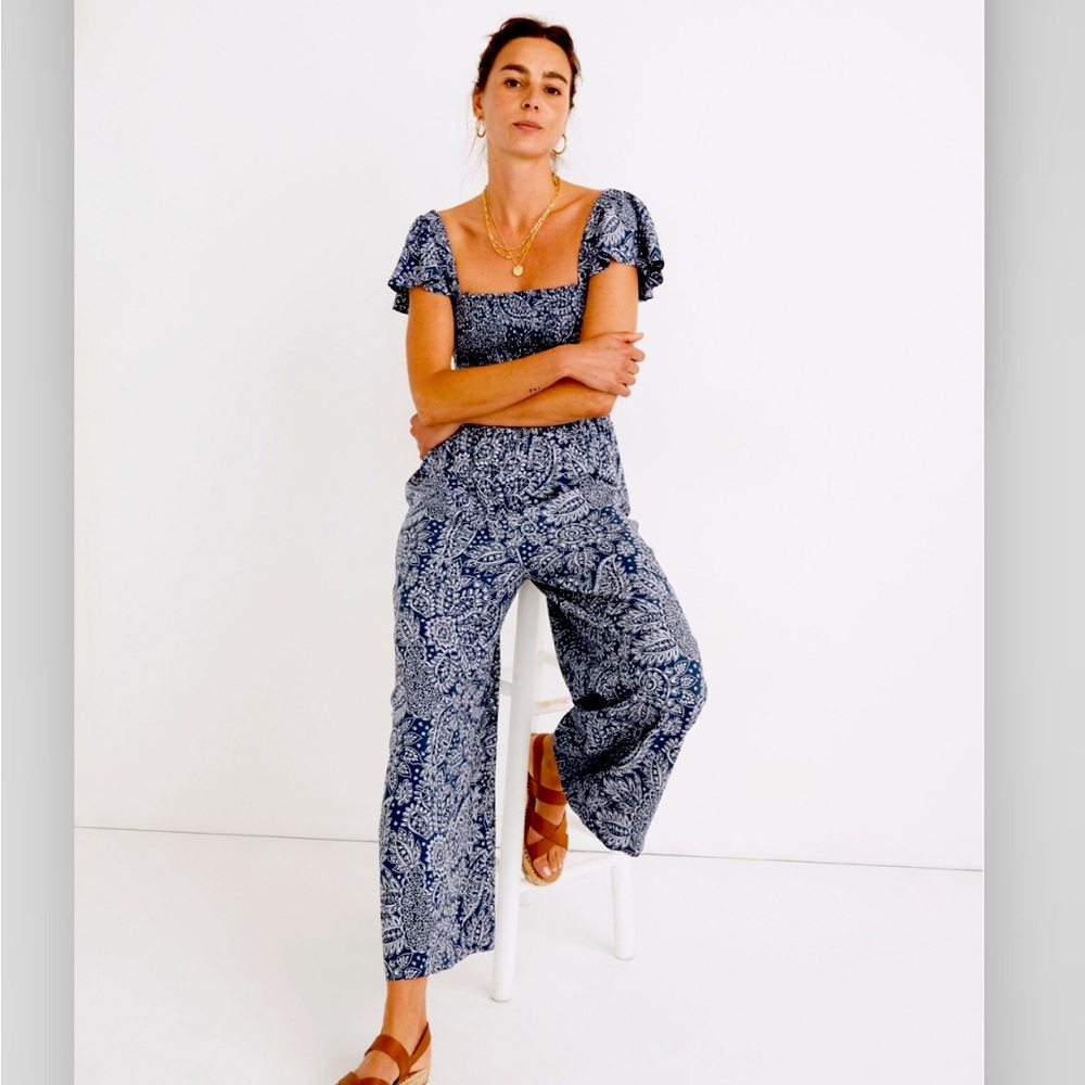 NWT Madewell Lucie smocked wide leg jumpsuit in navy paisley garden size 8